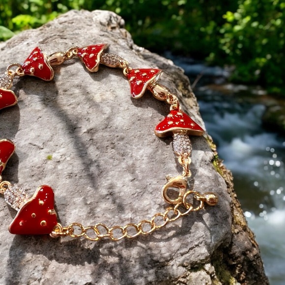 Mushroom bracelet adjustable red and gold enamel bracelet Toadstool rhinestones - Picture 9 of 17